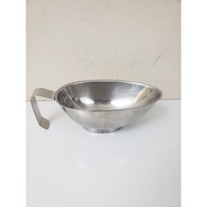 THC Korea Stainless Steel Gravy Sauce Dish Crosshatch Pattern # 44-1541